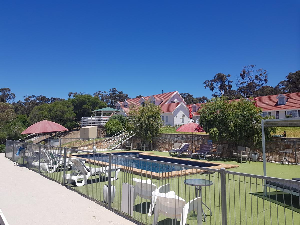 Clare Valley Motel Esterno foto
