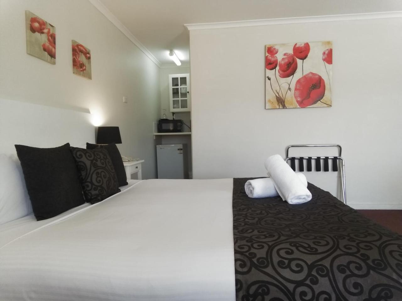 Clare Valley Motel Esterno foto